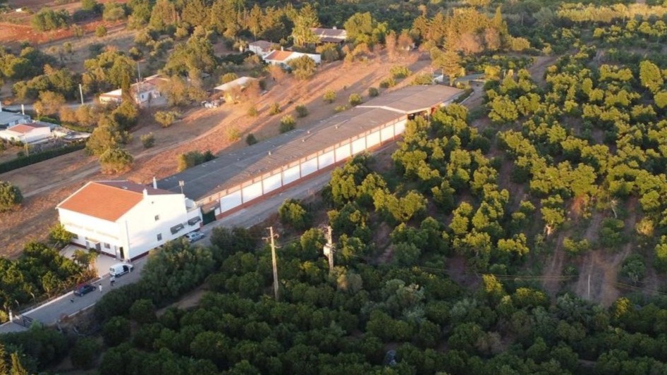 Quem Somos Vista aérea dos armazéns da Eurobar entre Amadora e Faro